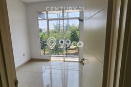Dijual Rumah Eksklusif 3 KT di Pantai Indah Kapuk, Jakarta Utara Dijual Rumah Eksklusif 3 KT di Pantai Indah Kapuk, Jakarta Utara