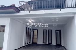 Disewakan! Rumah 3 Kamar Tidur &
3 Kamar Mandi di Kemang, Jakarta Selatan Disewakan! Rumah 3 Kamar Tidur &
3 Kamar Mandi di Kemang, Jakarta Selatan