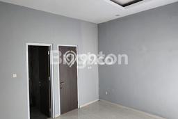 Jual Rumah Eksklusif 3 KT di Graha Raya, Tangerang Jual Rumah Eksklusif 3 KT di Graha Raya, Tangerang