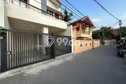 Rumah Idaman Modern! Rumah 2 Lantai di Tebet, Jakarta Selatan, Luas 90m² LB 150m² Rumah Idaman Modern! Rumah 2 Lantai di Tebet, Jakarta Selatan, Luas 90m² LB 150m²