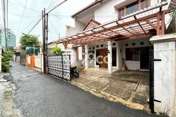 For Sale Rumah Mewah Exclusive di Tebet, Jakarta Selatan For Sale Rumah Mewah Exclusive di Tebet, Jakarta Selatan