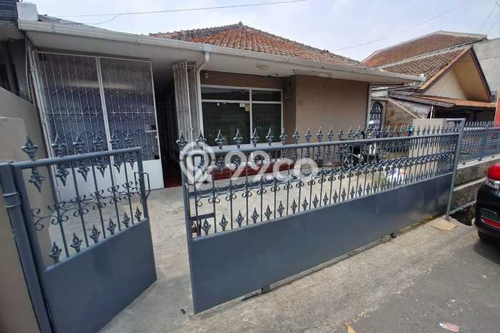 Dijual Rumah Strategis Bagus Punya 4 KT di Cibeunying Kidul Bandung SHM Dijual Rumah Strategis Bagus Punya 4 KT di Cibeunying Kidul Bandung SHM