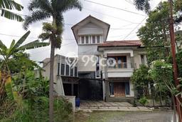 Hunian Elit LB 351m2 Siap Pakai Desain Elegan di Geger Kalong, Bandung Hunian Elit LB 351m2 Siap Pakai Desain Elegan di Geger Kalong, Bandung
