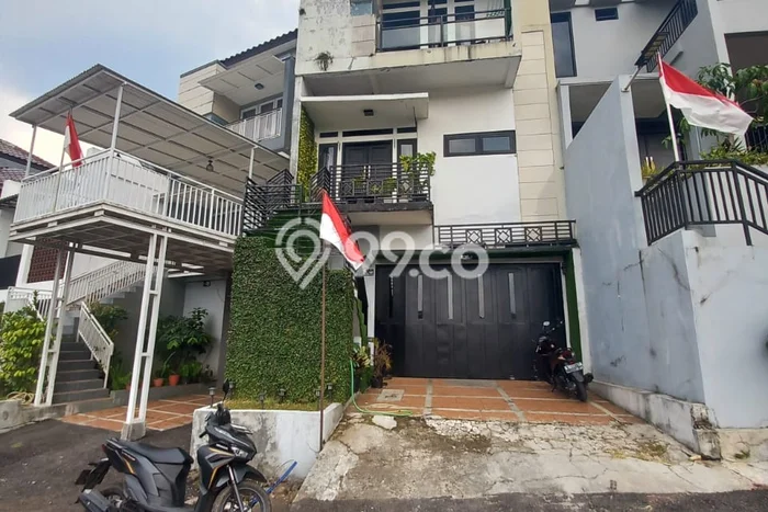 Rumah Luas Asri 3 KT Siap Huni di Cigadung Bandung Rumah Luas Asri 3 KT Siap Huni di Cigadung Bandung