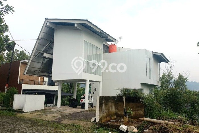 Dijual Rumah 3 Kamar Lokasi Strategis Nyaman dan Strategis di Mandalajati Dijual Rumah 3 Kamar Lokasi Strategis Nyaman dan Strategis di Mandalajati