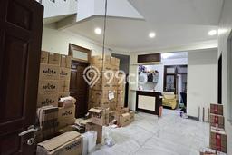 Siap Huni Hunian Elit 4 Kamar di Kelapa Gading Dekat ke Mana Pun Siap Huni Hunian Elit 4 Kamar di Kelapa Gading Dekat ke Mana Pun