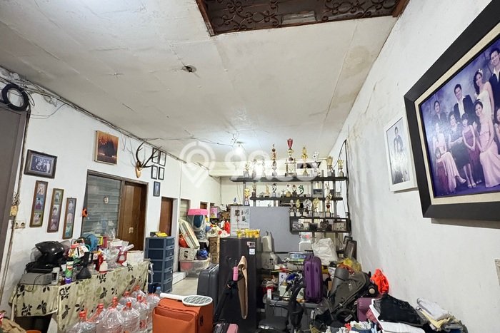 Komersial Dijual di Jakarta Barat LT 182m2 & LB 205m2 Lokasi Terbaik! Komersial Dijual di Jakarta Barat LT 182m2 & LB 205m2 Lokasi Terbaik!