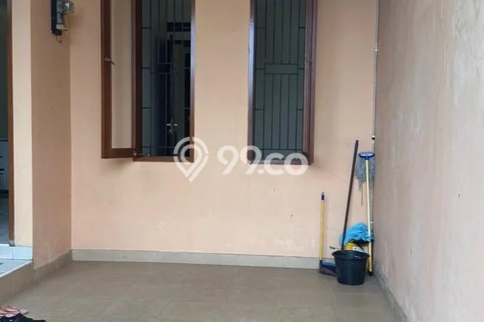 Rumah Strategis Minimalis Lb 80m2 di Kembangan, Jakarta Barat Rumah Strategis Minimalis Lb 80m2 di Kembangan, Jakarta Barat