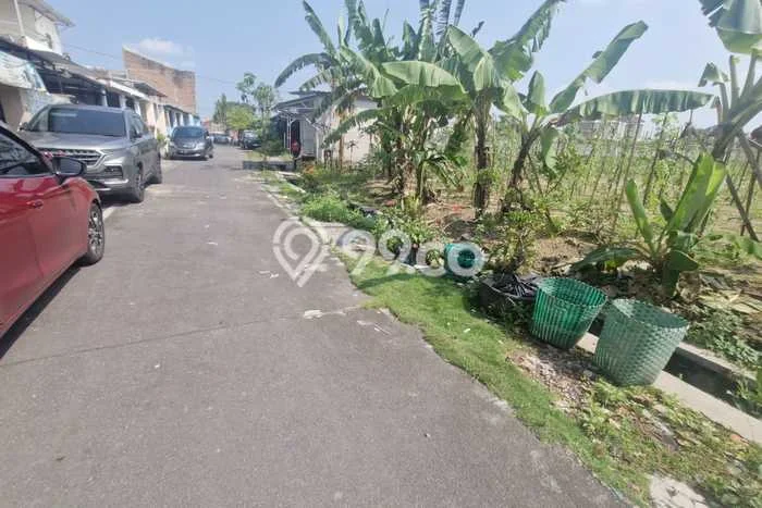 Tanah Dijual Lokasi Colomadu, Karanganyar dengan Luas Tanah 1204m2 dan Status SHM Tanah Dijual Lokasi Colomadu, Karanganyar dengan Luas Tanah 1204m2 dan Status SHM
