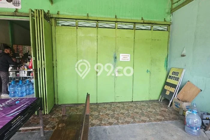 Ruko bagus disewakan di Jebres Surakarta dengan LB 24m2 harga sewa terbaik Ruko bagus disewakan di Jebres Surakarta dengan LB 24m2 harga sewa terbaik