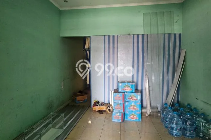 Ruko bagus disewakan di Jebres Surakarta dengan LB 24m2 harga sewa terbaik Ruko bagus disewakan di Jebres Surakarta dengan LB 24m2 harga sewa terbaik