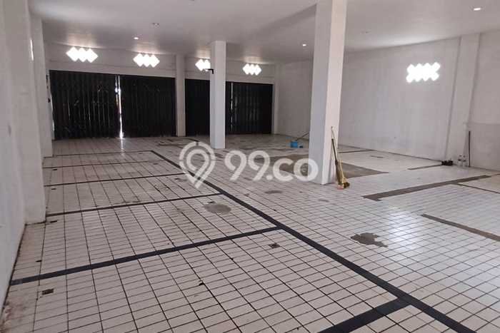 Unit Ruko Disewa Lokasi Kemang, Bogor Spesifikasi Luas Bangunan 100m2 Unit Ruko Disewa Lokasi Kemang, Bogor Spesifikasi Luas Bangunan 100m2