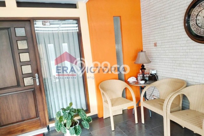 Rumah di Blimbing, Malang, Luas 88m2m² Bangunan 110m2m² Rumah di Blimbing, Malang, Luas 88m2m² Bangunan 110m2m²