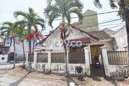 Rumah di Soekarno Hatta, Akses ke Stasiun, 2 KT, LT 105m2m² LB 45m2m² Rumah di Soekarno Hatta, Akses ke Stasiun, 2 KT, LT 105m2m² LB 45m2m²