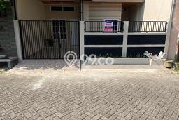 For Sale Hunian Rumah Nyaman 3 Kamar di BSD, Tangerang For Sale Hunian Rumah Nyaman 3 Kamar di BSD, Tangerang