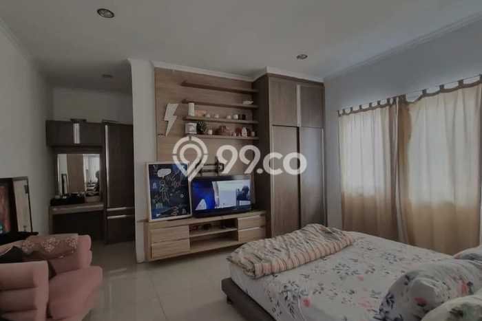 Rumah Luxury Modern Tanpa Renovasi di Ragunan Jakarta Selatan Rumah Luxury Modern Tanpa Renovasi di Ragunan Jakarta Selatan