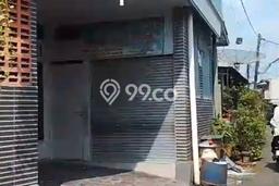 Peluang Investasi! Rumah Kost Dijual di Cimanggis, Depok, 0 KT, 19 KM, Luas 300m2 Peluang Investasi! Rumah Kost Dijual di Cimanggis, Depok, 0 KT, 19 KM, Luas 300m2