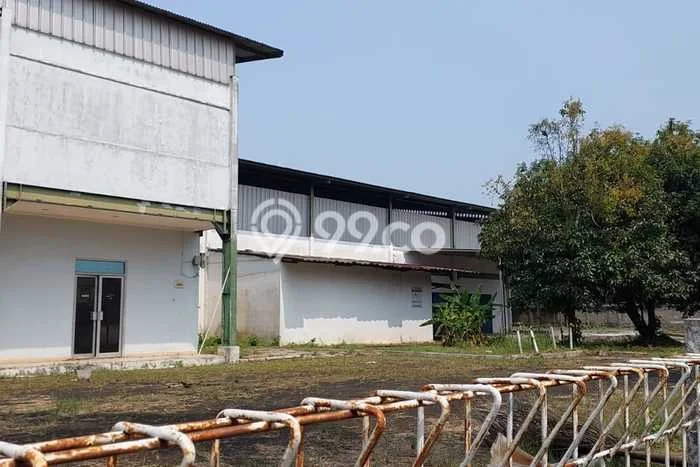 Unit Gudang Dijual di Tangerang LT 8400m2 & LB 5000m2 Unit Gudang Dijual di Tangerang LT 8400m2 & LB 5000m2