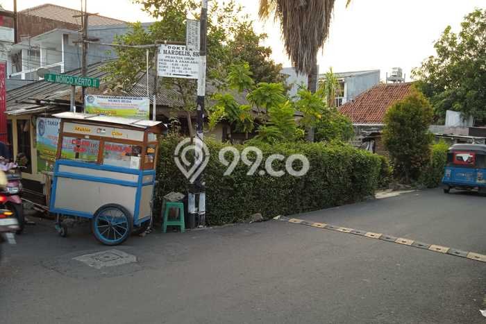 Tanah Dijual Area Strategis di Utan Kayu Jakarta Timur 300m2 Tanah Dijual Area Strategis di Utan Kayu Jakarta Timur 300m2