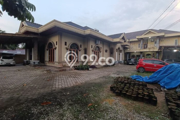 Peluang Investasi! Rumah Kost Dijual di Sail, Pekanbaru, 30 KT, 28 KM, Luas 1000m2 Peluang Investasi! Rumah Kost Dijual di Sail, Pekanbaru, 30 KT, 28 KM, Luas 1000m2