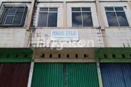 AREA KOMERSIAL! Ruko di Payung Sekaki, Luas 300m², Posisi Strategis AREA KOMERSIAL! Ruko di Payung Sekaki, Luas 300m², Posisi Strategis