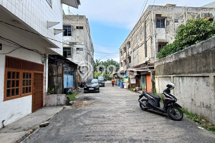 Area Ramai! Ruko Dijual di Payung Sekaki untuk Bisnis Luas Bangunan 186m2 Area Ramai! Ruko Dijual di Payung Sekaki untuk Bisnis Luas Bangunan 186m2