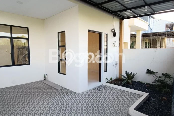 Jual Rumah Bagus Siap Huni LB 125m2 di Payung Sekaki, Pekanbaru Jual Rumah Bagus Siap Huni LB 125m2 di Payung Sekaki, Pekanbaru