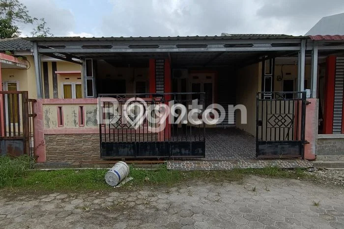 Rumah 2 KT 1 KM di Lokasi Tampan, Pekanbaru Rumah 2 KT 1 KM di Lokasi Tampan, Pekanbaru