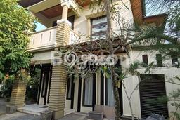 For Sale Rumah Mewah Exclusive di Bukit Raya, Pekanbaru For Sale Rumah Mewah Exclusive di Bukit Raya, Pekanbaru