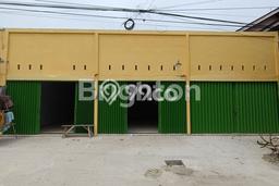 Lokasi Strategis! Dijual Ruko Bisnis di Marpoyan Damai, Pekanbaru Kondisi Baik Lokasi Strategis! Dijual Ruko Bisnis di Marpoyan Damai, Pekanbaru Kondisi Baik