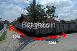 Tanah Dijual Lokasi Payung Sekaki, Pekanbaru Luas 884m2 Legalitas Aman Tanah Dijual Lokasi Payung Sekaki, Pekanbaru Luas 884m2 Legalitas Aman
