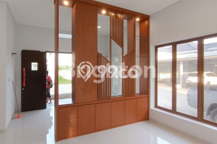 Hot Offer Hunian Mewah Ideal dan Luas di Bukit Raya, Pekanbaru Hot Offer Hunian Mewah Ideal dan Luas di Bukit Raya, Pekanbaru