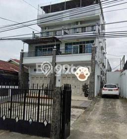 Jual Rumah Luas Elegan Dengan View Eksklusif di Lima Puluh, Pekanbaru Jual Rumah Luas Elegan Dengan View Eksklusif di Lima Puluh, Pekanbaru
