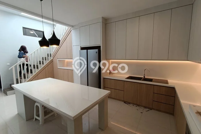 Rumah Strategis Modern Lb 118m2 di Bukit Raya, Pekanbaru Rumah Strategis Modern Lb 118m2 di Bukit Raya, Pekanbaru