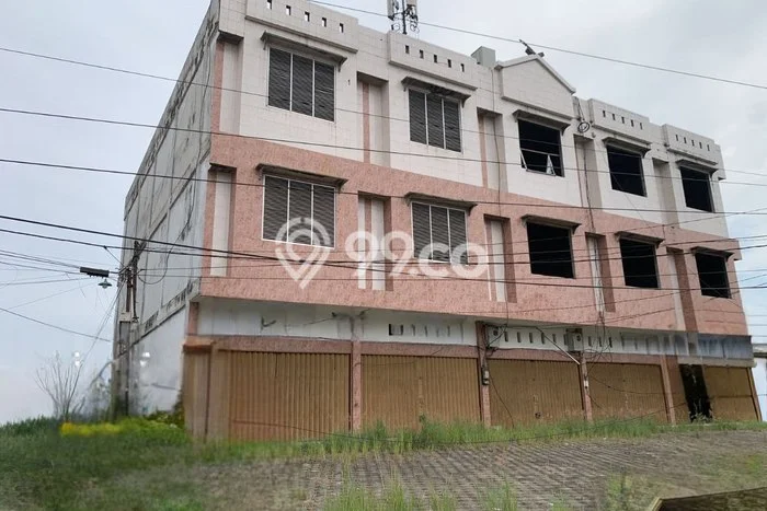 Ruko Dijual Lokasi Emas di Payung Sekaki Luas 1275m2 Ruko Dijual Lokasi Emas di Payung Sekaki Luas 1275m2