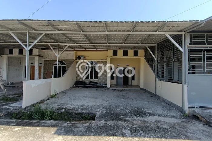 Rumah Strategis Minimalis Lb 100m2 di Payung Sekaki, Pekanbaru Rumah Strategis Minimalis Lb 100m2 di Payung Sekaki, Pekanbaru