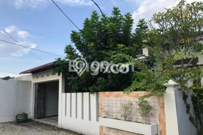 Dijual Cepat Rumah Bagus Siap Huni LB 98m2 di Marpoyan Damai, Pekanbaru Dijual Cepat Rumah Bagus Siap Huni LB 98m2 di Marpoyan Damai, Pekanbaru