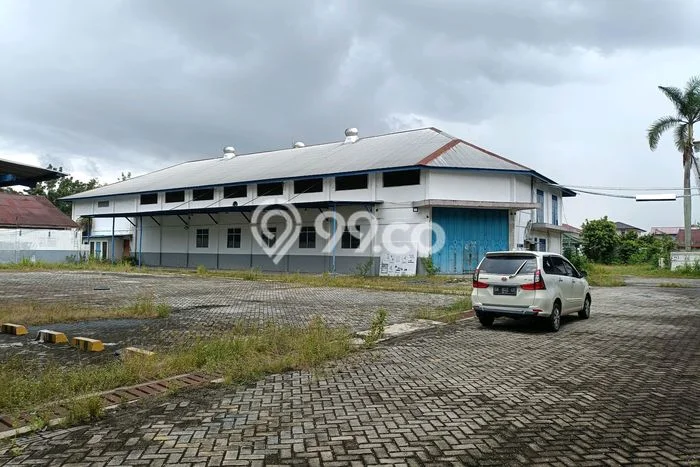 Gudang bagus disewakan di Marpoyan Damai Pekanbaru dengan LB 800m2 harga sewa terbaik Gudang bagus disewakan di Marpoyan Damai Pekanbaru dengan LB 800m2 harga sewa terbaik