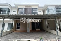 For Sale Rumah 4 Kamar Lokasi Strategis Bagus dan Strategis di Marpoyan Damai For Sale Rumah 4 Kamar Lokasi Strategis Bagus dan Strategis di Marpoyan Damai