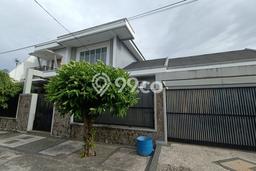 Rumah Modern Cantik 8 Kamar Bisa Langsung Pindah di Tampan Rumah Modern Cantik 8 Kamar Bisa Langsung Pindah di Tampan