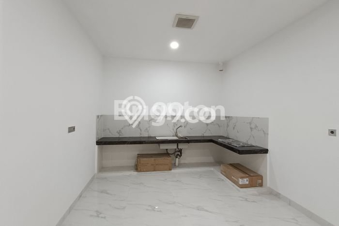 For Sale Rumah 4 Kamar Lokasi Strategis Bagus dan Strategis di Marpoyan Damai For Sale Rumah 4 Kamar Lokasi Strategis Bagus dan Strategis di Marpoyan Damai