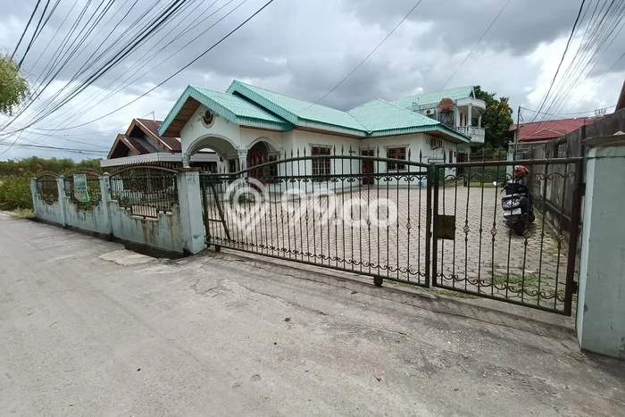 Dijual Rumah Premium dengan Fasilitas Sekitar Komplit di Payung Sekaki, Pekanbaru Dijual Rumah Premium dengan Fasilitas Sekitar Komplit di Payung Sekaki, Pekanbaru