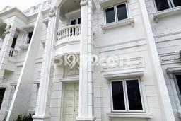 Jual Rumah Bagus Siap Huni LB 130m2 di Payung Sekaki, Pekanbaru Jual Rumah Bagus Siap Huni LB 130m2 di Payung Sekaki, Pekanbaru