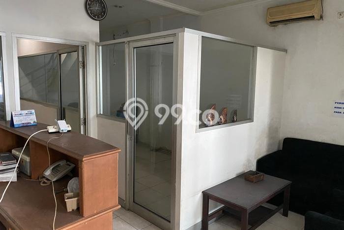 FOR SALE! Ruko di Cakung Jakarta Timur, LT 61m2, LB 230m2 FOR SALE! Ruko di Cakung Jakarta Timur, LT 61m2, LB 230m2