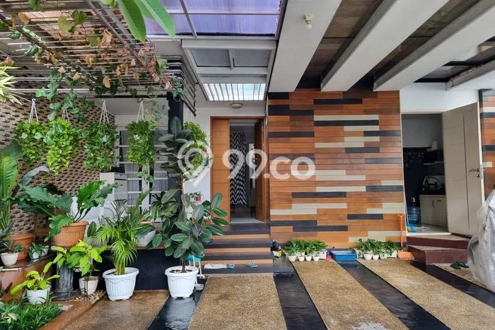 Hunian Elit LB 200m2 Siap Pakai Desain Elegan di Pondok Bambu, Jakarta Timur Hunian Elit LB 200m2 Siap Pakai Desain Elegan di Pondok Bambu, Jakarta Timur