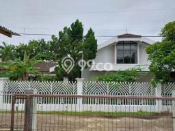 Siap Huni Rumah Mewah 8 Kamar di Ilir Barat II Dekat ke Mana Saja Siap Huni Rumah Mewah 8 Kamar di Ilir Barat II Dekat ke Mana Saja