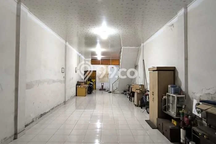 Ruko disewakan lokasi strategis Medan Area Medan 192m2 Ruko disewakan lokasi strategis Medan Area Medan 192m2
