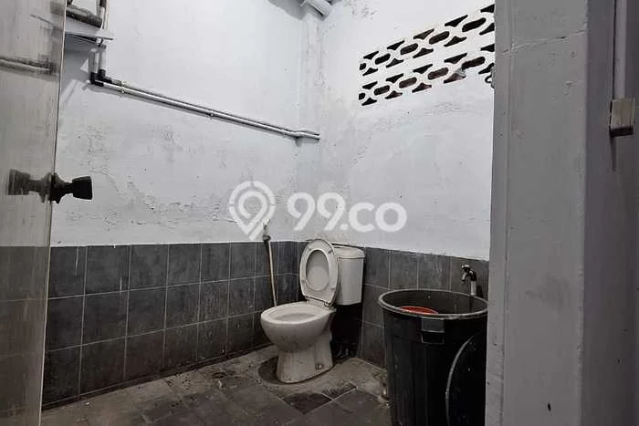 Ruko For Rent Kawasan Medan Petisah, Luas 255m2m², Area Komersial, Akses Utama Ruko For Rent Kawasan Medan Petisah, Luas 255m2m², Area Komersial, Akses Utama