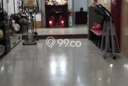 For Rent Ruko Strategis di Medan Kota, Luas 121m2m², Area Ramai For Rent Ruko Strategis di Medan Kota, Luas 121m2m², Area Ramai