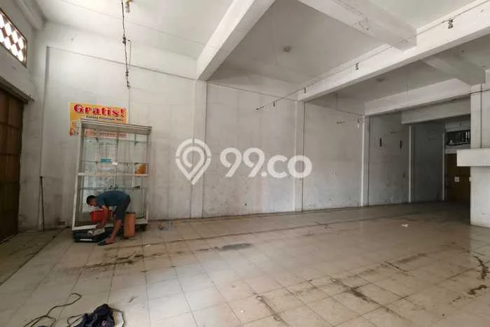 Untuk Disewa Ruko di Medan Sunggal Medan LT 240m2, LB 480m2 Untuk Disewa Ruko di Medan Sunggal Medan LT 240m2, LB 480m2